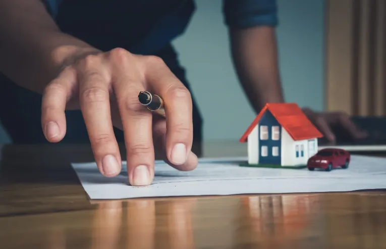 Real estate meets Blockchain: complete beginners guide to buy a house with crypto
